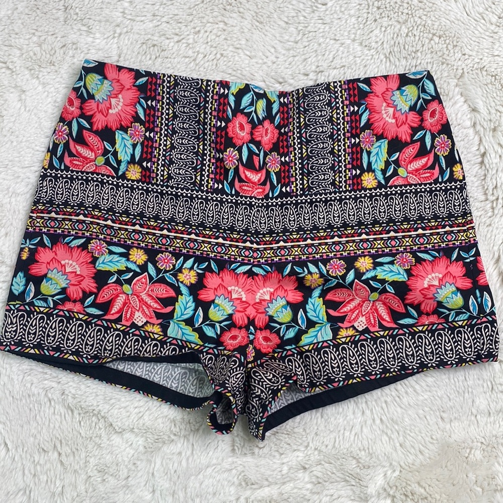 🤩❤️ FLYING TOMATO SHORTS